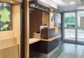 B&B HOTEL Bretigny-sur-Orge - Recepção