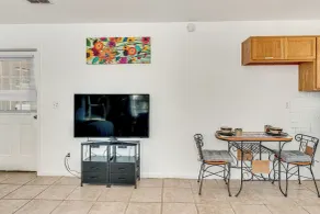 Wooded Couple's Retreat w/ Lanai in Interlachen - Interiör