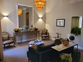 Domus 21 Luxury Suites - Rezeption
