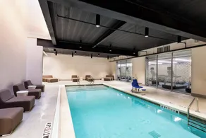 Aloft by Marriott Savannah Downtown Historic District - Piscine