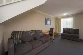 Harbour Sails Motor Inn - Room