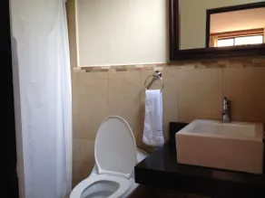 Hotel y Bungalows Santa Ana - Bathroom
