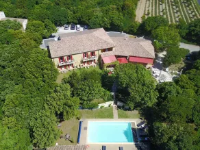 Logis Hôtel La Bastide De Grignan & Restaurant La Chênaie - Pool