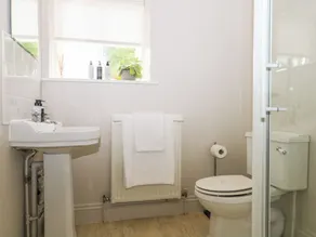 Hungers Cottage - Baño