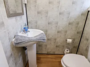 Beach - Bathroom