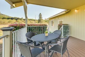 Kelseyville Cottage: Private Deck & On-site Winery - Interiør