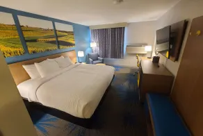 Days Inn by Wyndham Johnson Creek - Værelse
