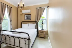 Pine Cottage Bed & Breakfast - Camera