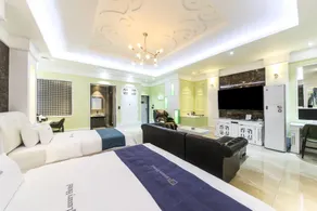 Myeongpum Drive-in Hotel - Chambre