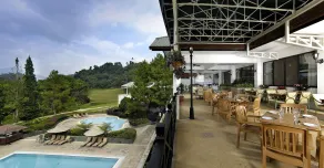 Berjaya Hills Golf & Country Club - Piscina