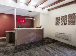 Red Roof Inn Lancaster Strasburg - Reception