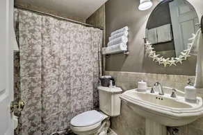 Amelia Island Vacation Home: 1 1/4 Mi to Beach! - Innvendig
