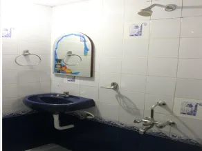 OYO 6474 Home Boutique 2 BHK Villa Candolim - Badezimmer