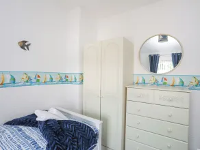 Casa rural apta para familias con barbacoa y jardín | Vistas a la playa | Admite perro - Habitación