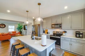 9 Mi to Harpers Ferry: Outdoor Escape w/ Fire Pit - Intérieur
