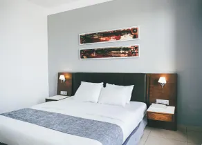 The Avenue Suites - Guest Room - View from room