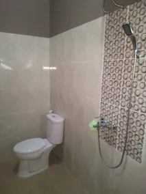 Homestay Purbalingga Tengah Kota by Simply Homy - Baño