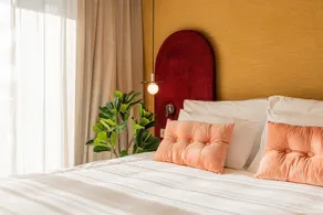 The Ostendian - Room