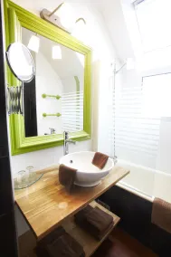 Carnac Lodge Hotel & Spa - Bathroom