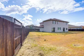 4 Mi to Csub Campus: Spacious Home w/ Yard - Innvendig