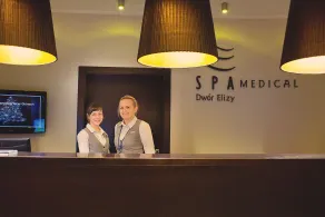 Hotel Nowy Dwór Elizy blisko Sky Bridge - Rezeption