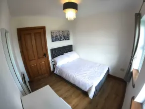 The Heights & Hollows Farmhouse - Room