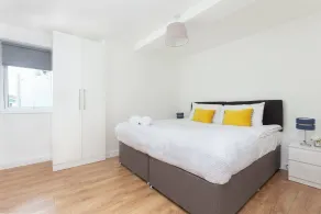 Skyvillion - Tower Point Enfield 2bed Wbalcony - Værelse