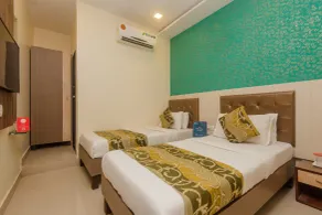 Hotel O Golden Nest Near Chhatrapati Shivaji International Airport - Chambre