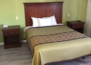 Americas Best Value Inn Visalia - Chambre