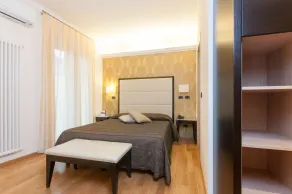 Hotel Touring - Room