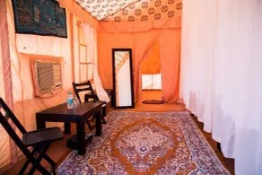 Kumbh Sukrit Camp - Stue
