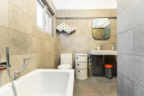 Luxury Italian Lakes Villa With Private Pool, Gym, Bbq, Wifi, Lake Views - Badezimmer