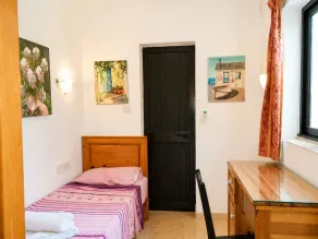 Harbour Lights Apartments by Getaways Malta - Værelse