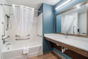 WoodSpring Suites Linden - Salle de bain