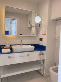 Seaside vip Hotel - Bathroom