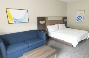 Holiday Inn Express & Suites Burlington - Mount Holly by IHG - Chambre