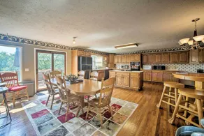 Pet-friendly, Lakefront Home in Golden w/ Patio! - Interiør