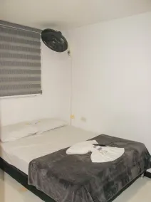 Hotel Plaza Centro Cocorná - Habitación