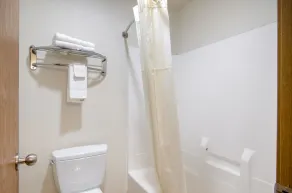 Quality Inn Kearney - Liberty - Salle de bain