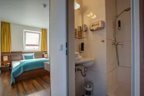 North-Hotel - Bathroom