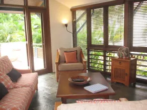 Wongalinga Beachfront Apt 5 - Room