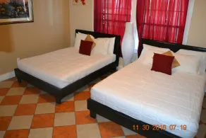 Monterey Inn Hotel - Chambre