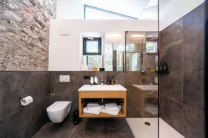Hotel Traube Rattenberg - Badrum
