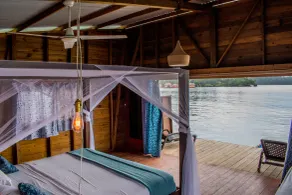 The Sea Monkey - Room