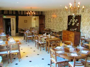 Auberge Du Grand Dauphin - Restaurant