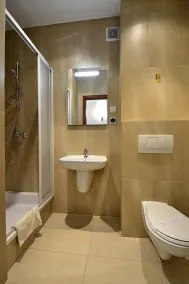 Willa Zameczek - Bathroom