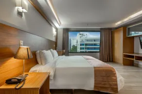 Weston Suites Hotel - Room