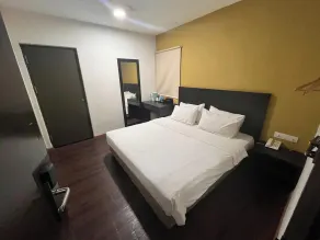 Grand World Hotel - Chambre