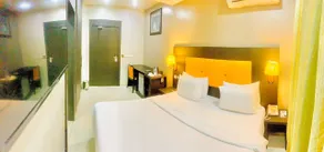 Oakspring Hotel & Luxury Suites - Zimmer