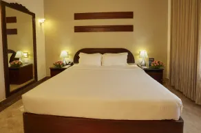 Sterling Guruvayur - Room